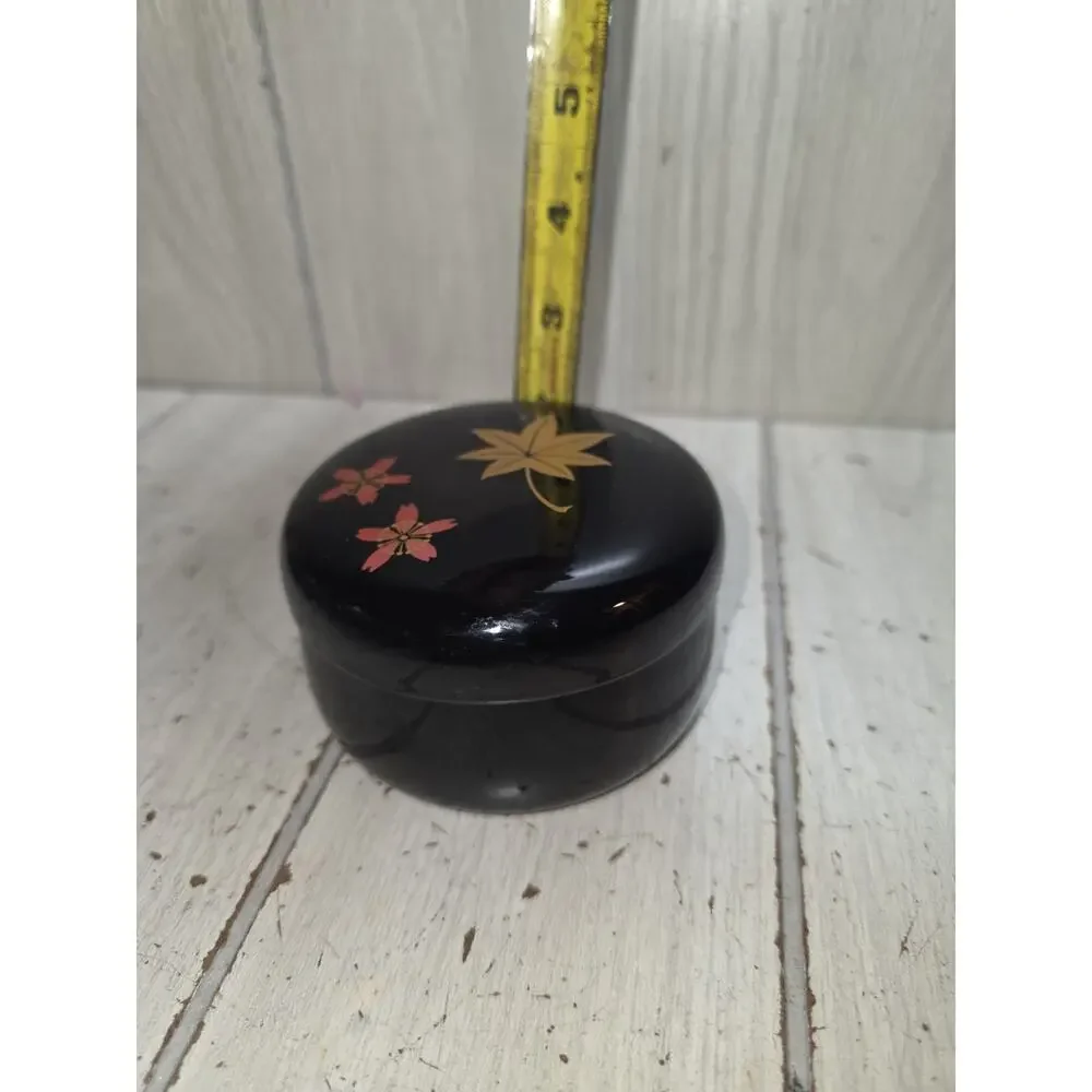 Vtg Japanese Lacquered Ware Maki-e Mini Plate Coaster Set of 6 W/Case Floral